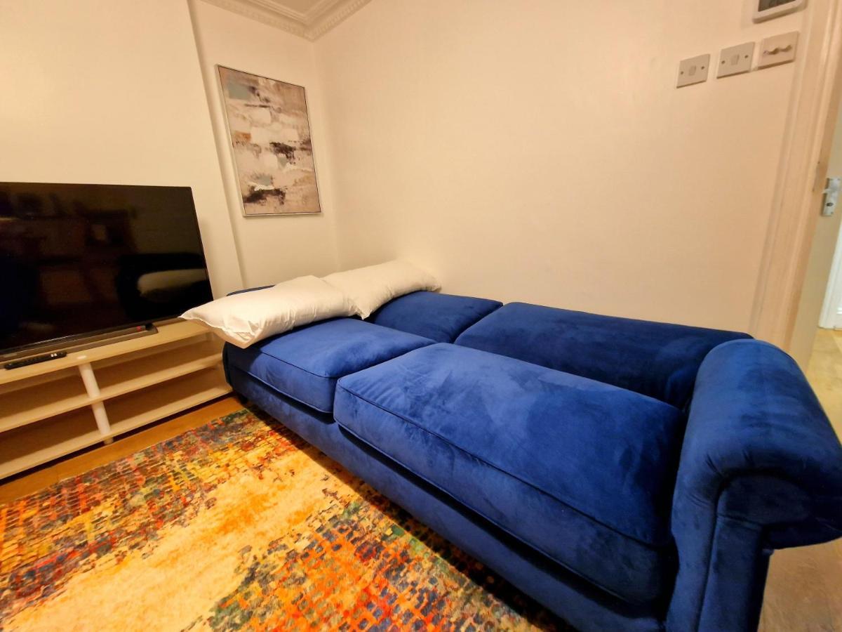 Cosy Home In Kensington - Great Location! 3 Minutes Walk To Earl'S Court Station London Exteriör bild